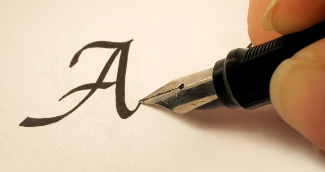 Почерк можливо вдосконалити та змінити Яке сегодня, 23 сентября, свято: Всесветский день чуток та почерку 3