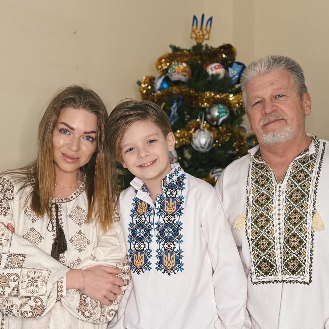 Батько Яни Глущенко тепер доглядає і доньку, і онука