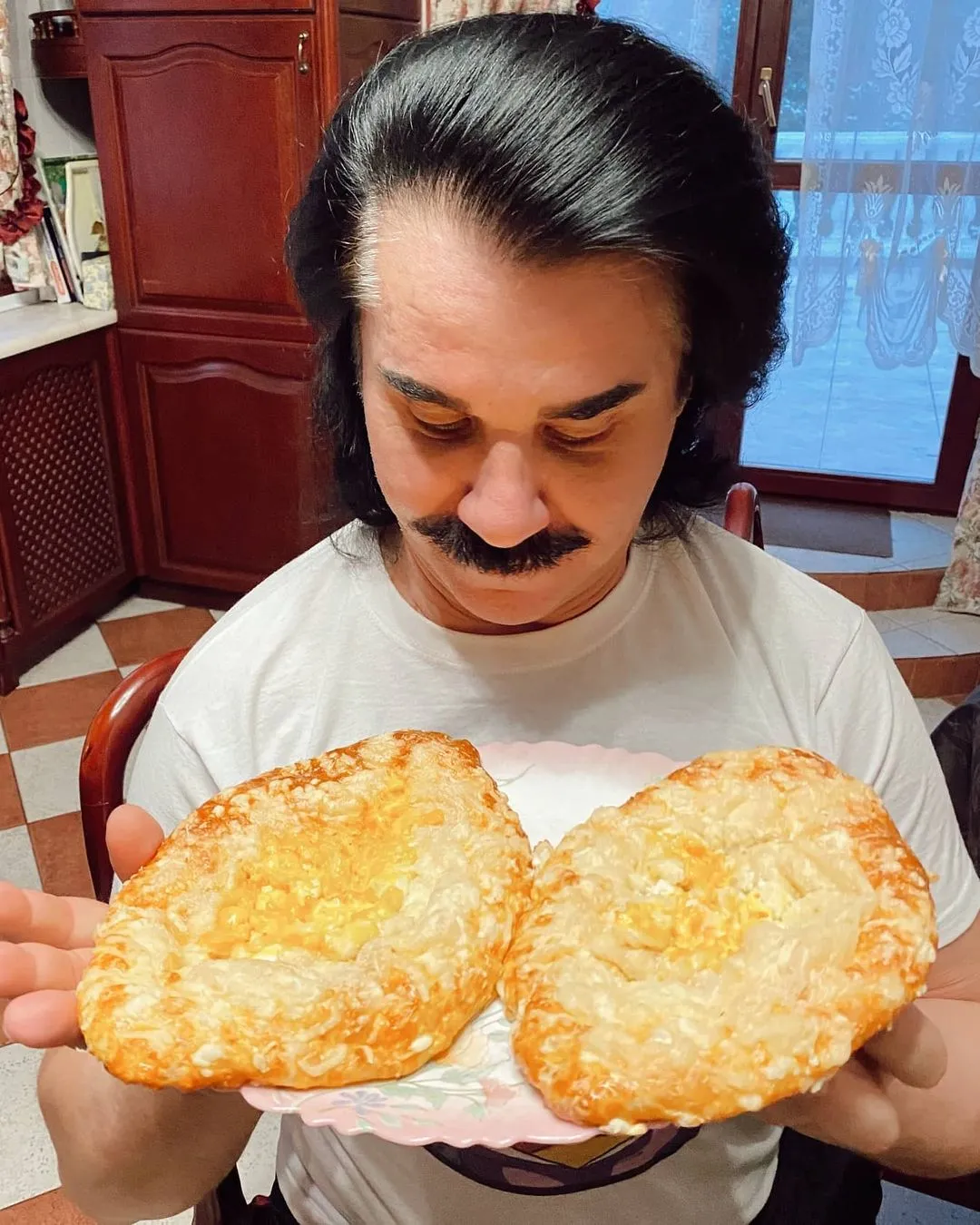 Зибров решил все свои бытовые проблемы