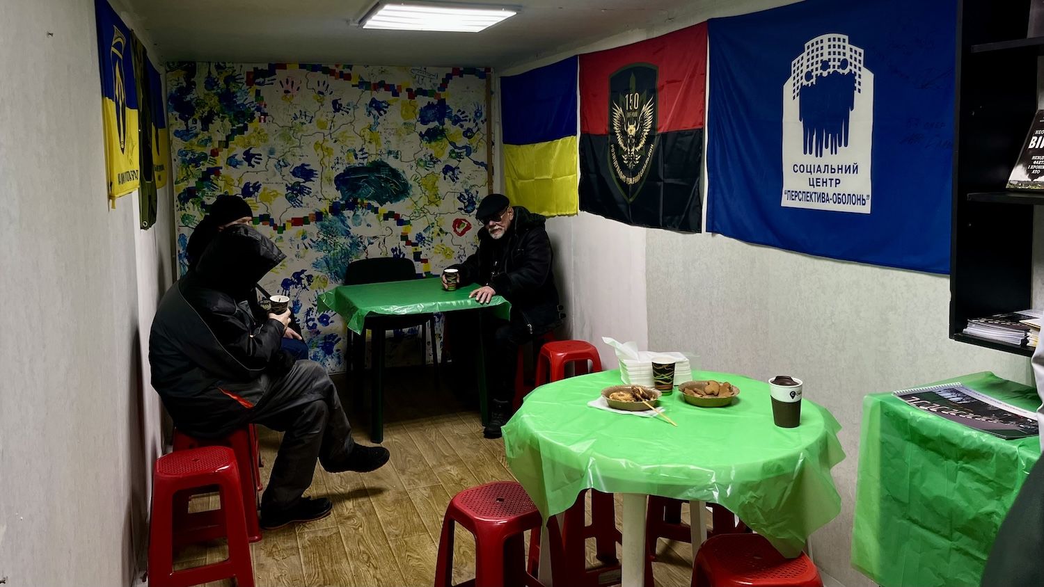 На Оболоні бізнес відкрив ще один Пункт незламності для киян 1