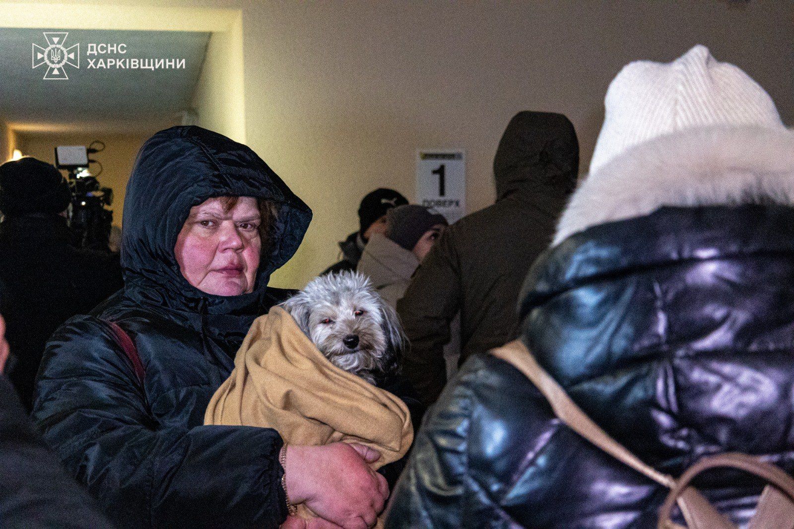 В Харькове враг бил по многоэтажкам, родильному, общежитию переселенцев: много пострадавших 6