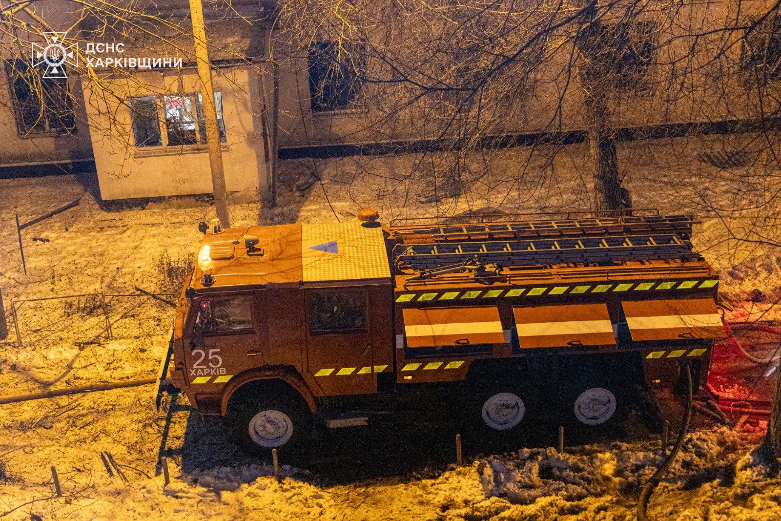 В Харькове враг бил по многоэтажкам, родильному, общежитию переселенцев: много пострадавших 5