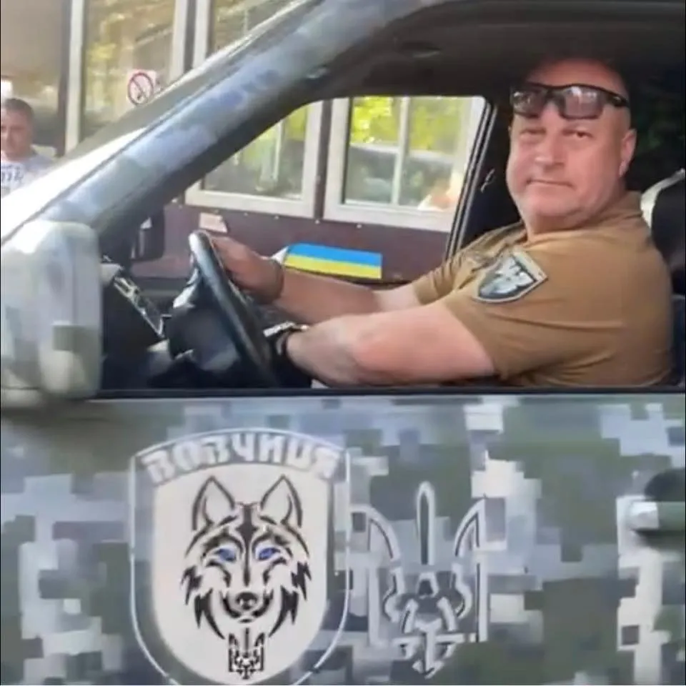 Недзельський перегнав не один пікап від Олега Винника