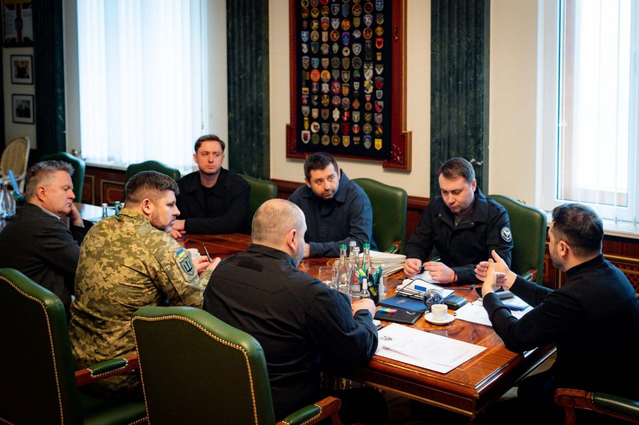 Зеленський анонсував нові тристоронні перемовини: коли вони відбудуться та що вже обговорили 1