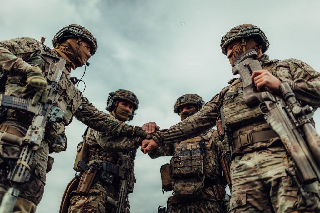 Какова сегодня, 30 января, дата: День специалиста военно-социального управления ВСУ и школьный день ненасилия и мира 2