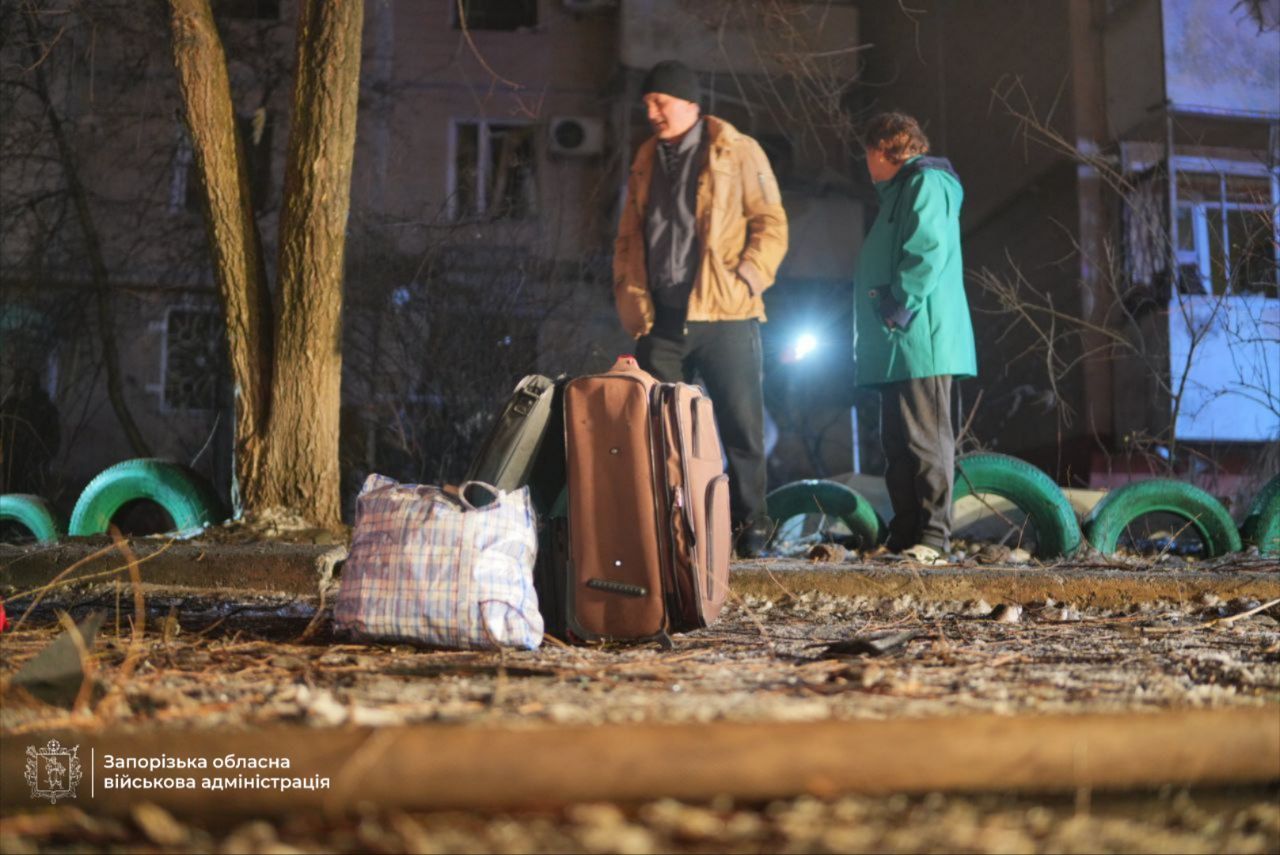 Ранковий удар по Запоріжжю: пошкоджено понад 100 квартир, є постраждалі 4