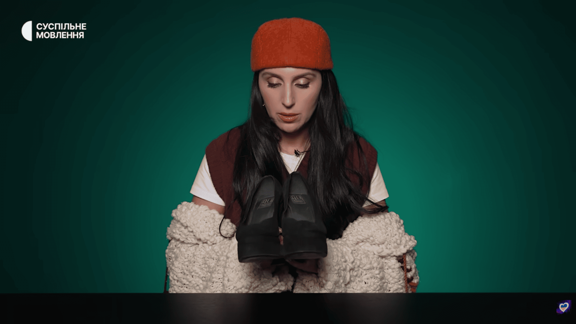 Джамала показали туфлі в яких виступала на Євробаченні