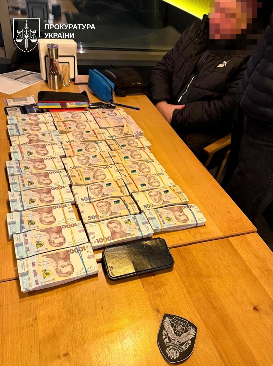 В Києві затримали директора КП: вимагав мільйонний "відкат" від переможця тендеру 1