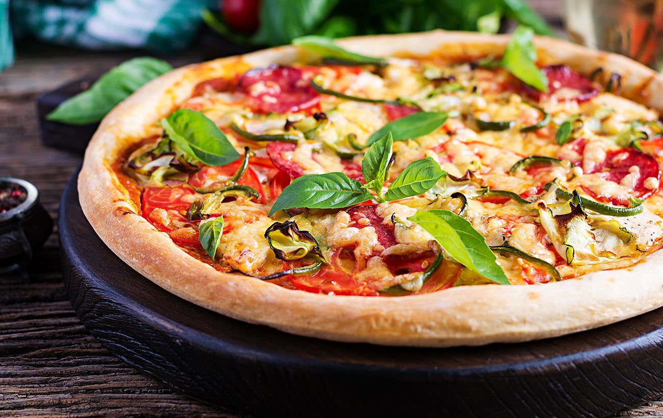 Яке сьогодні, 9 лютого, свято: Міжнародний день піци та стоматолога 4