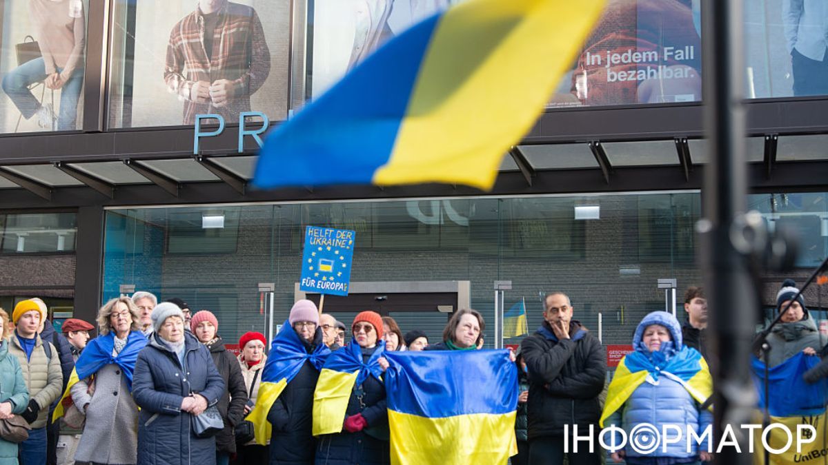 Більшість німців виступили за посилення допомоги Україні - опитування