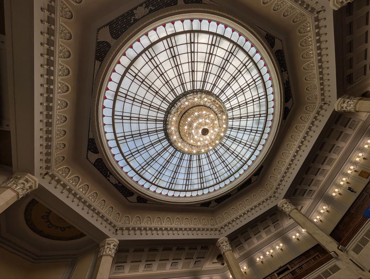 Зала Верховної Ради під час пленарного засідання 10 лютого