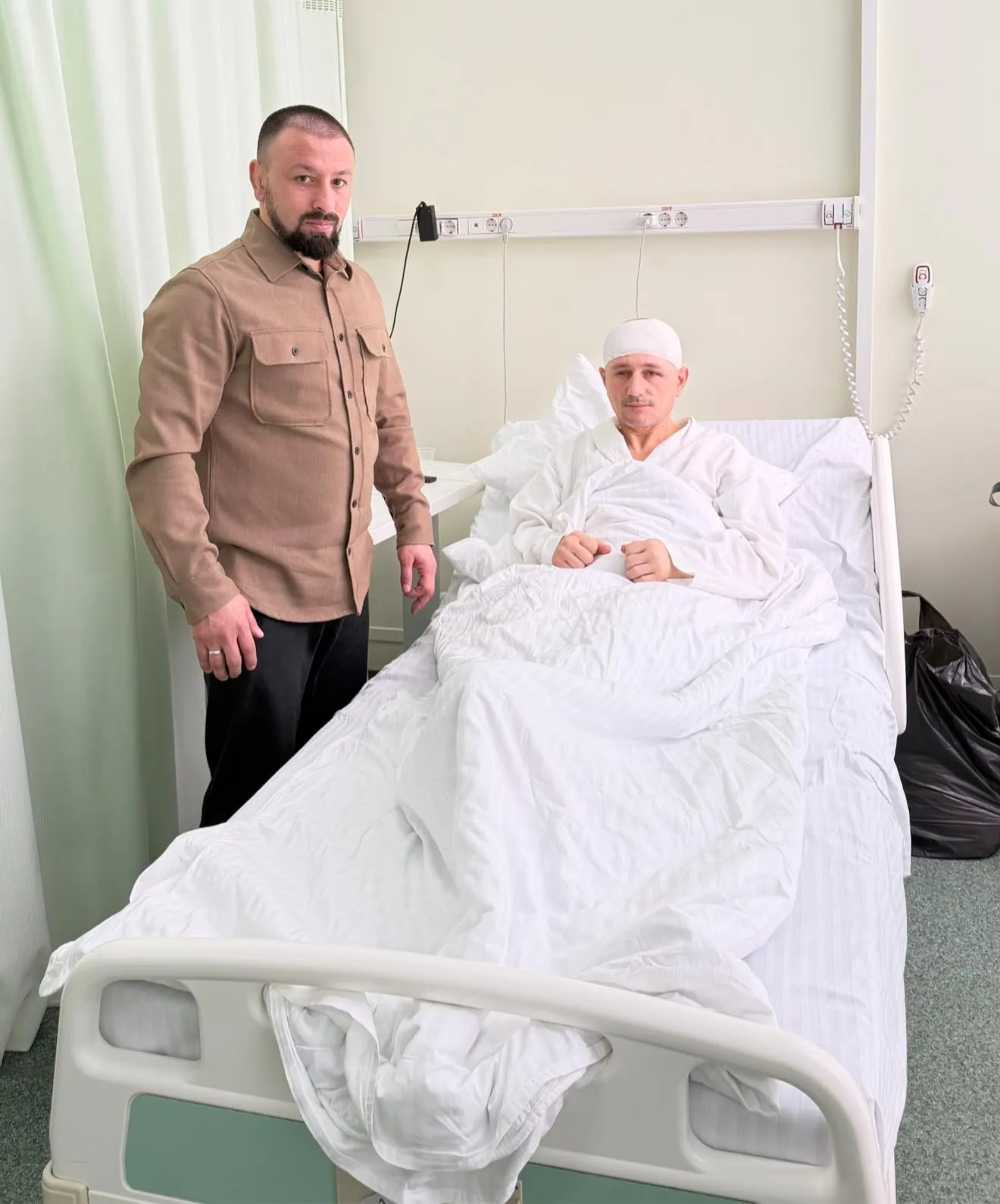 В Одесі новий конфлікт з ТЦК: з'явилося фото чоловіка у крові - військові кажуть, що він сам завдав собі ушкоджень 1