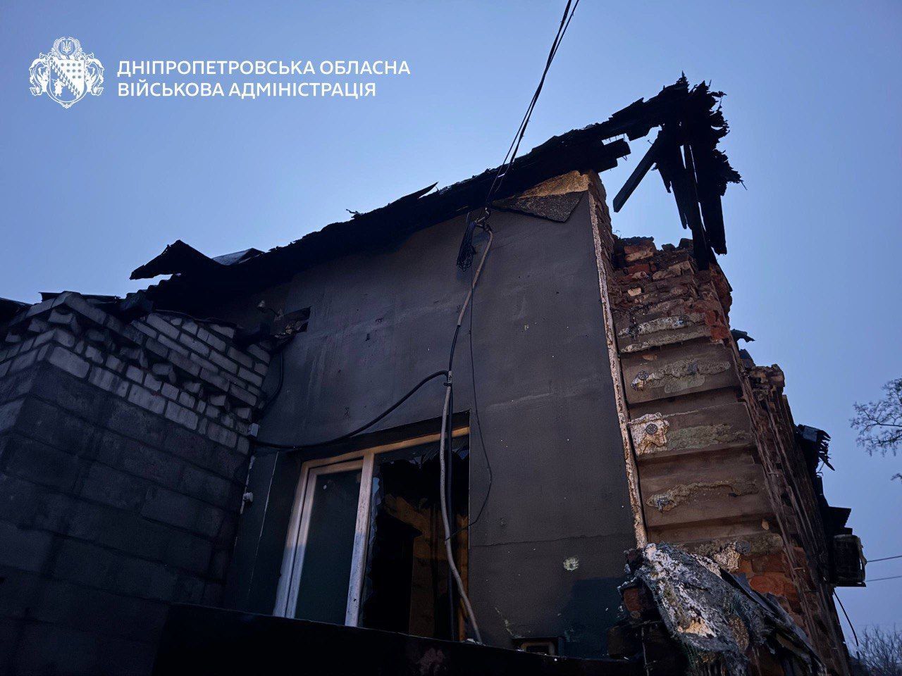 Россия атаковала Днепр: ранены 4-летняя девочка и младенец.