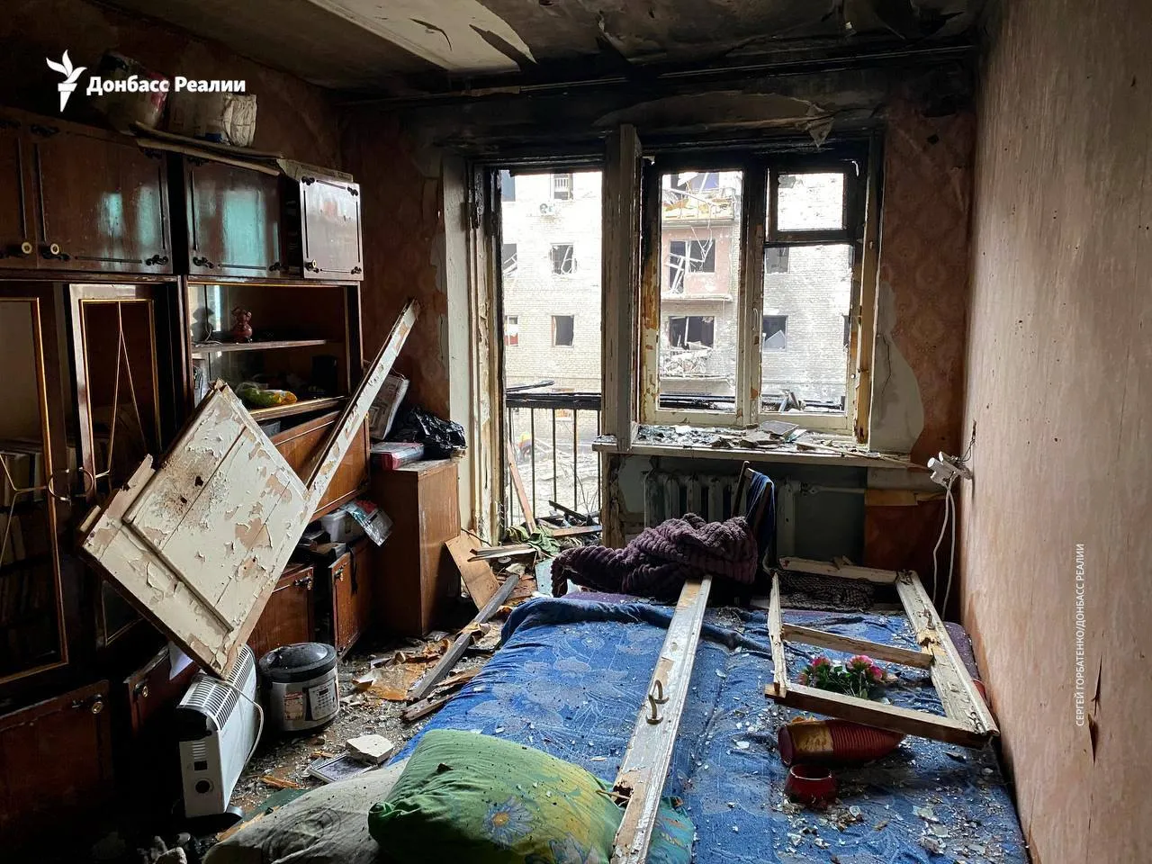 В Краматорске ликвидируют последствия обстрелов РФ. Фото: Донбасс.