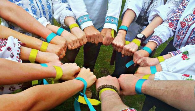 Какой сегодня, 16 февраля, праздник: Масленица и День военного журналиста Украины 5