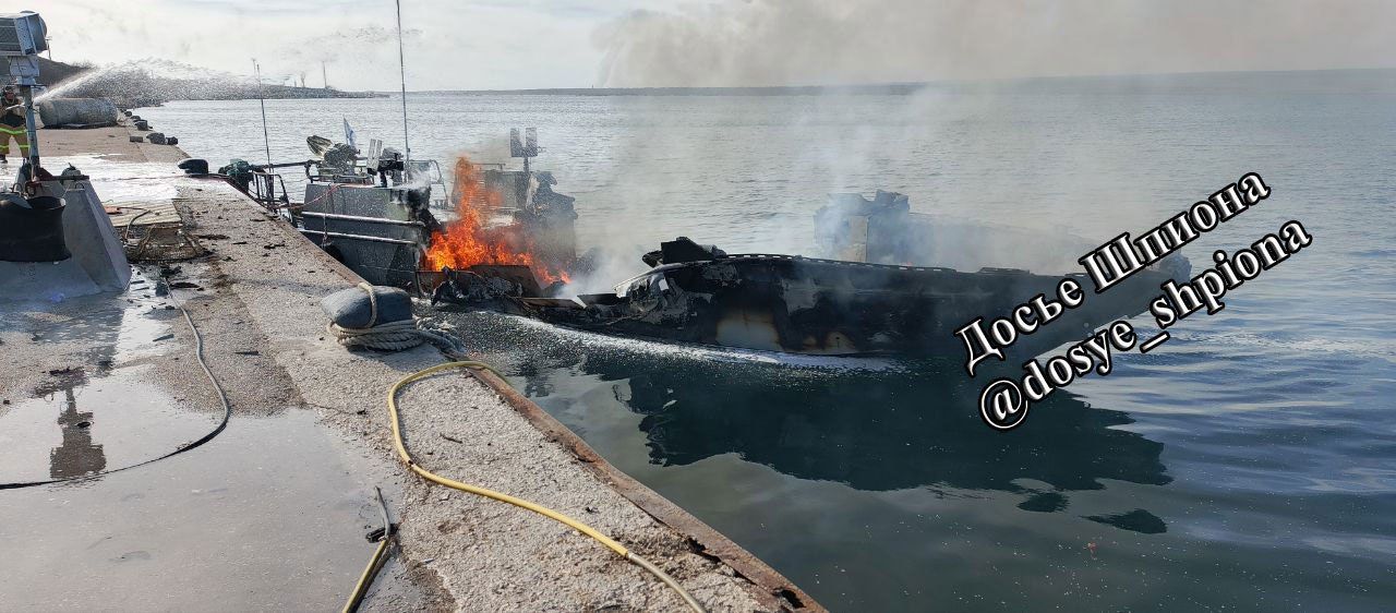 Бійці ГУР знищили десантний катер РФ у Криму: є відео удару та фото наслідків 2