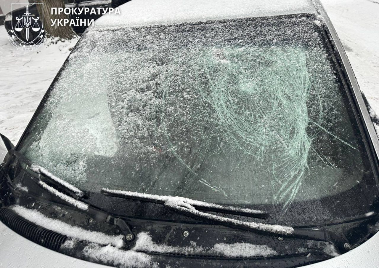 Військовий з СЗЧ стріляв у автівку "Айдарівців"