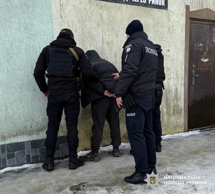 Теракт у Львові: поліція показала момент закладання вибухівки, підозрювана діяла за наводкою РФ 2