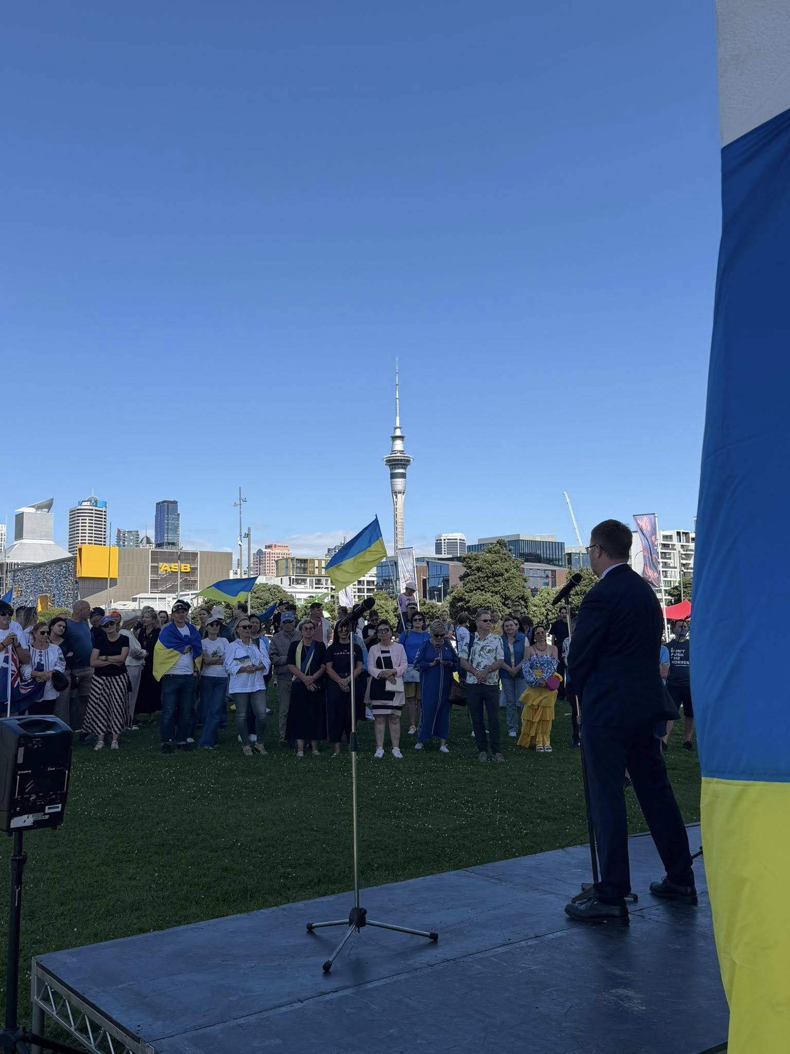 У світі пройшли марші солідарності з Україною до річниці вторгнення РФ 2