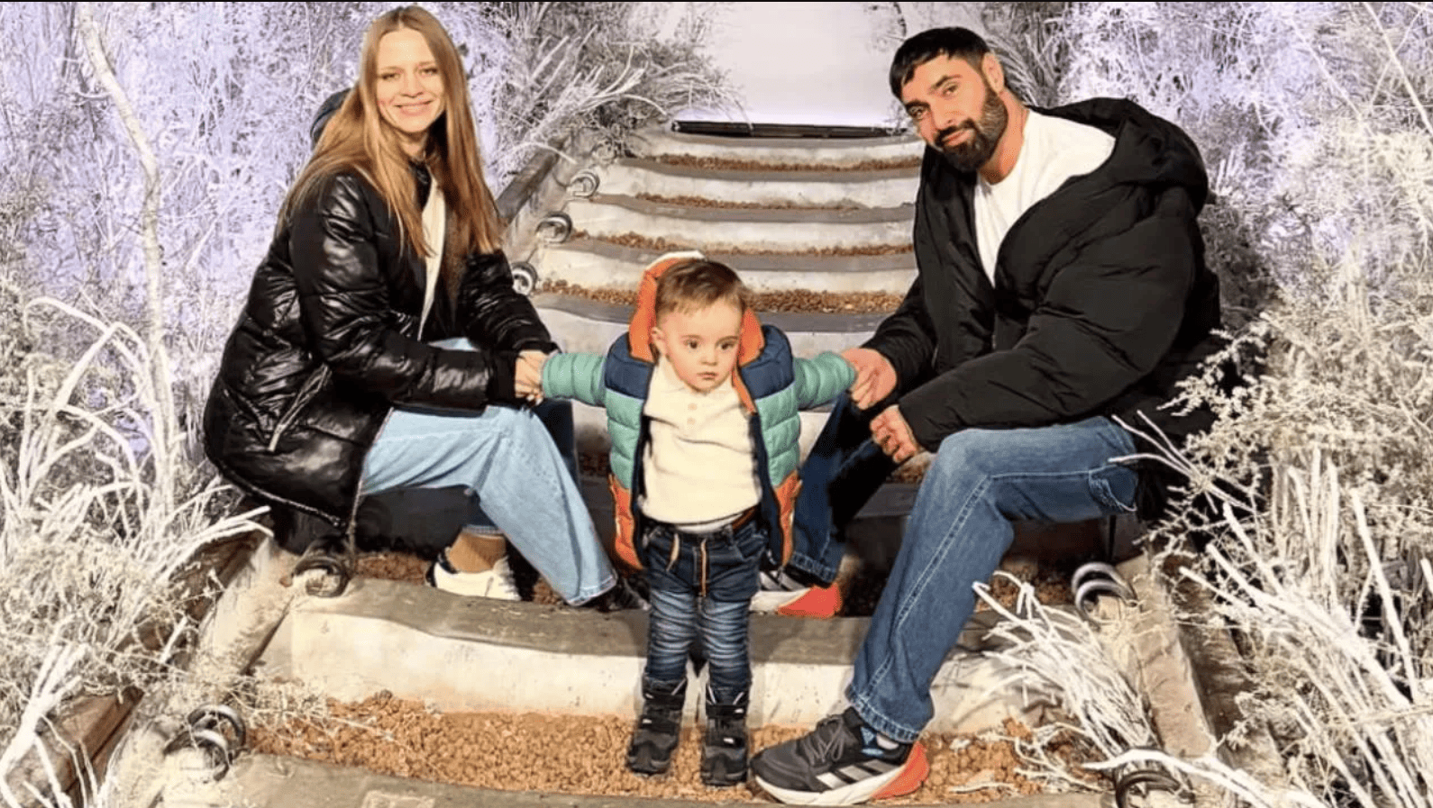 Дворічний син Козловського Оскар не розуміє російську мову Дворічний син Козловського Оскар не розуміє російську мову