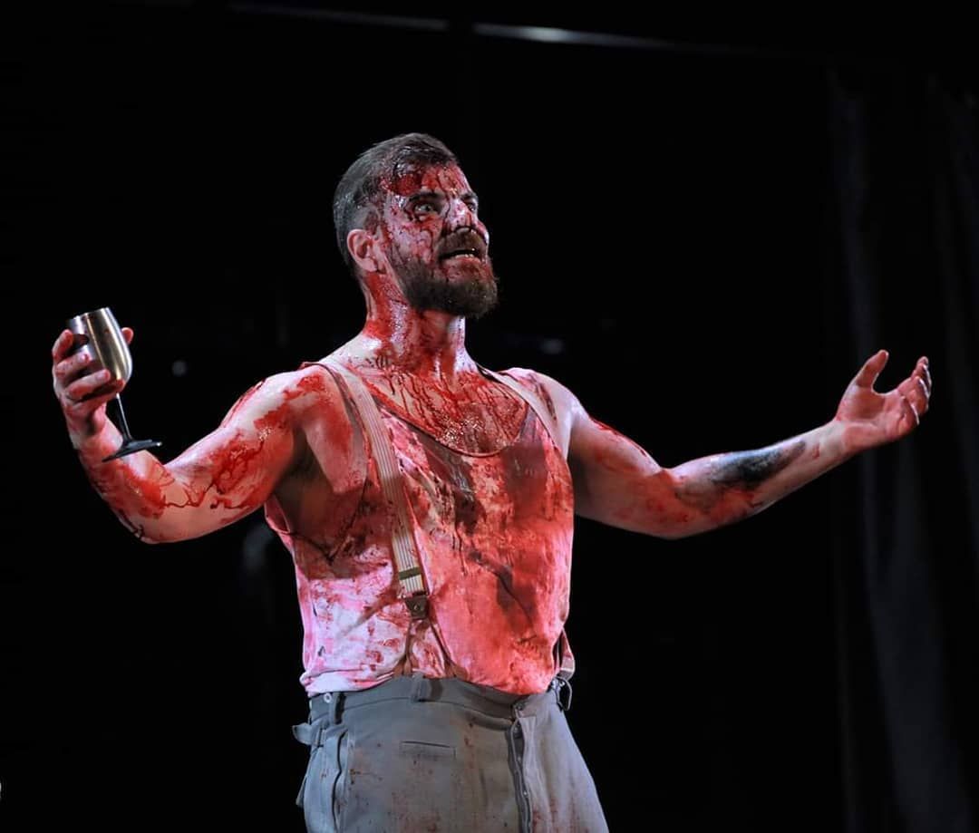 Когда я увидел Ступка становился суровым