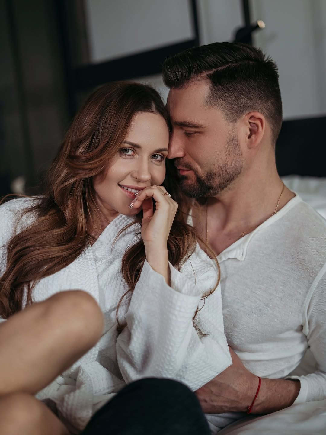 Денисенко з Савранським намагаються в кожному фото зіграти кохання