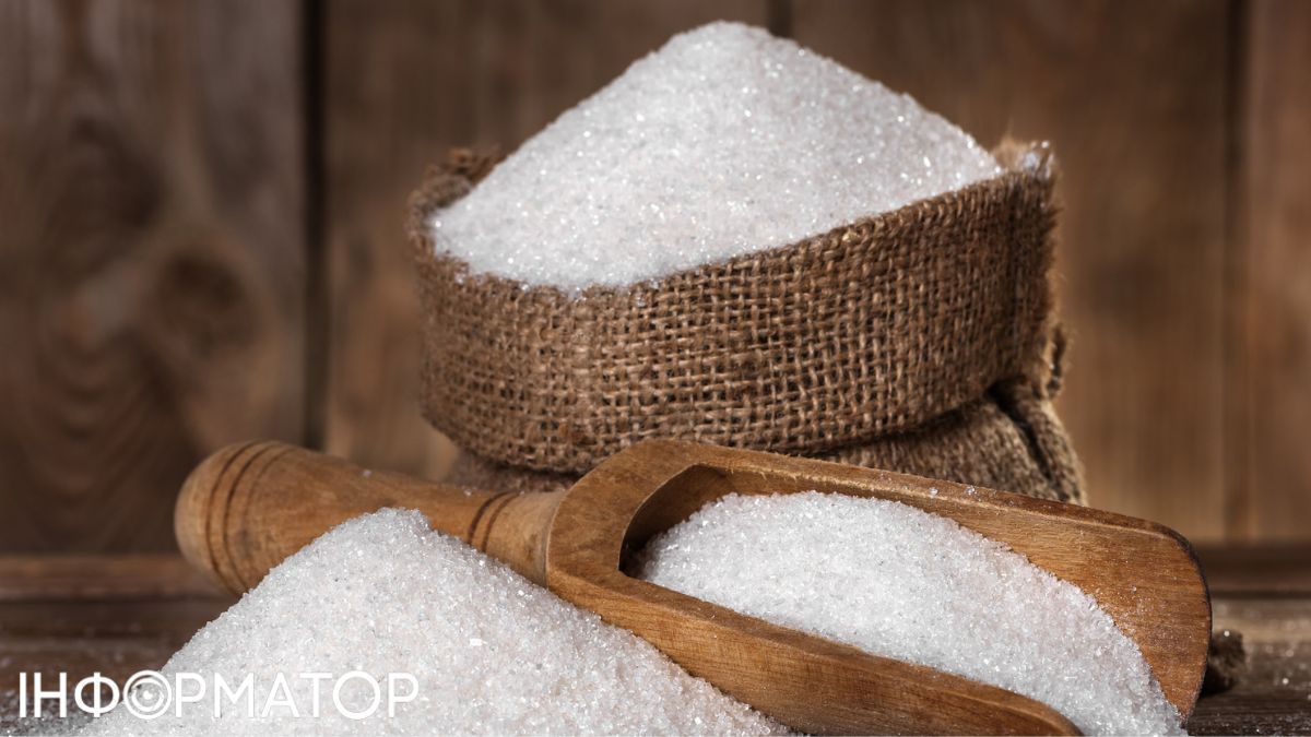 АМКУ порадив 90 торговим мережам знизити ціни на цукор
