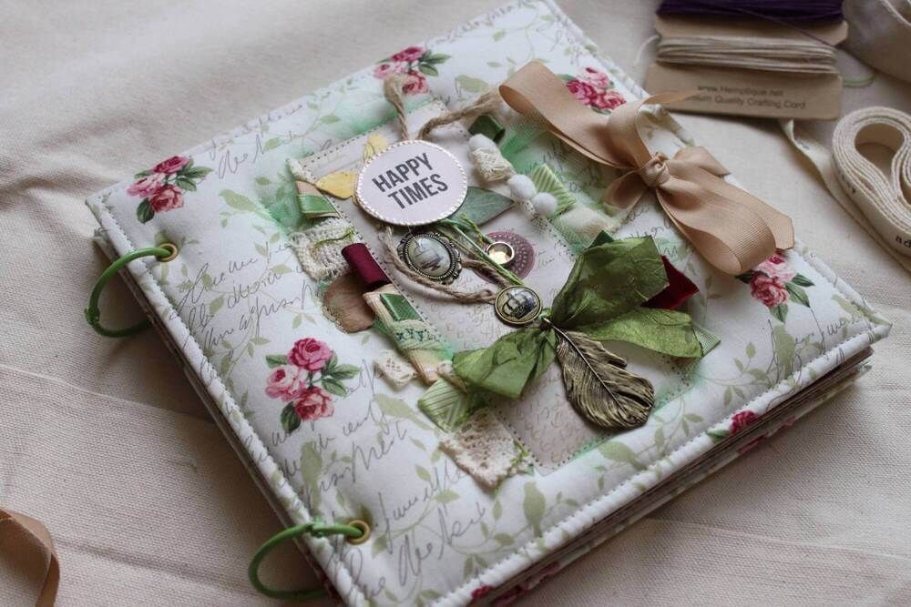 виник ще у 1598 році Яке сьогодні, 4 березня, свято: Всесвітній день інженерії та народження мікрофона 5