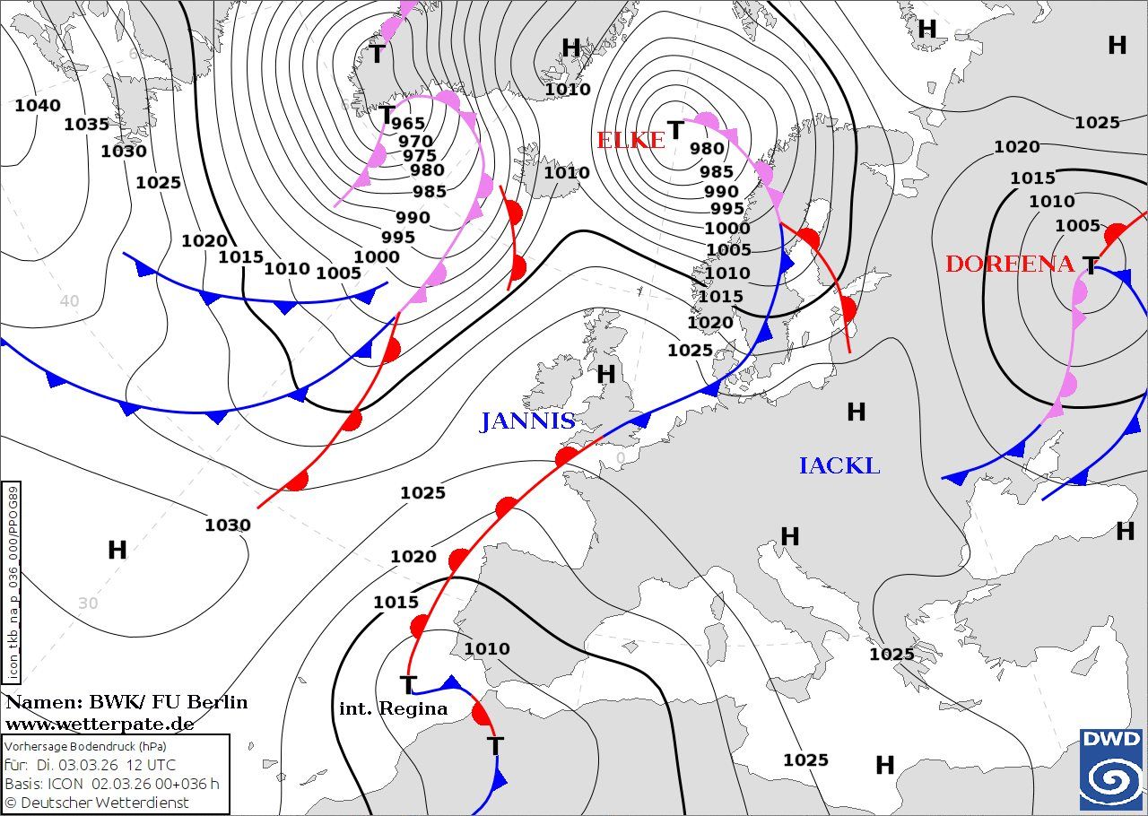 Над страной бушуют сразу два