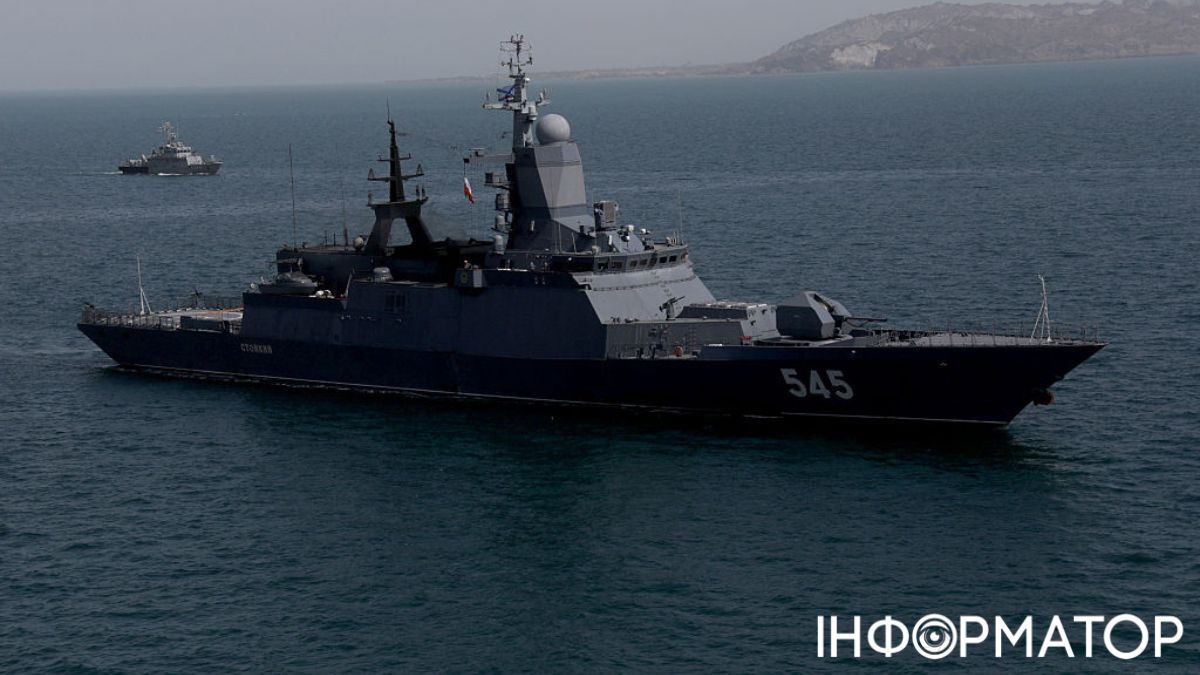 Іран заявив, що буде обстрілювати всі судна, які спробують пройти через Ормузьку протоку