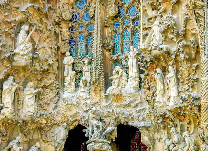 Каждый элемент храма – это произведение искусства Каждый элемент храма – это произведение искусства