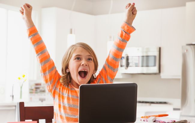 Яке сьогодні, 6 березня, свято: День без домашніх завдань та виключених гаджетів 4