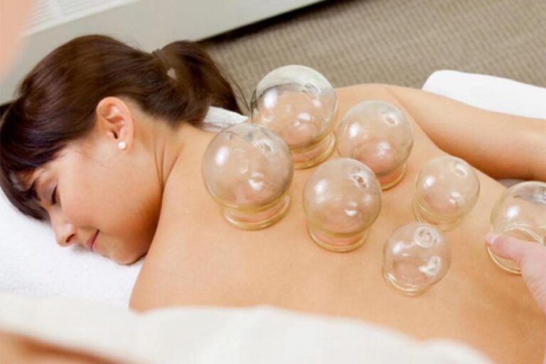 Компреси з меду, банки та парові інгаляції: лікування чи небезпечний самообман 2