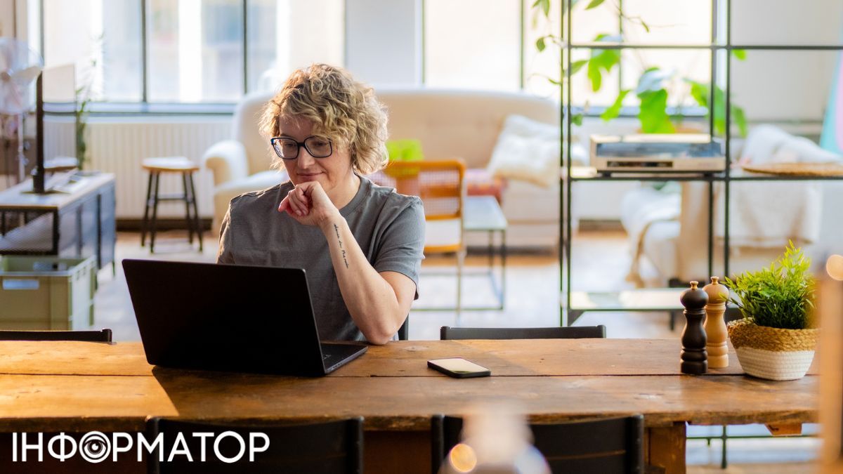 Подарунки, допомога родичів, продаж вживаних речей в інтернеті та фінмоніторинг: пояснення адвоката