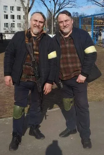 Братья Капрановы, 2022 год, Киев, "Азов". Братья Капрановы, 2022 год, Киев, "Азов".