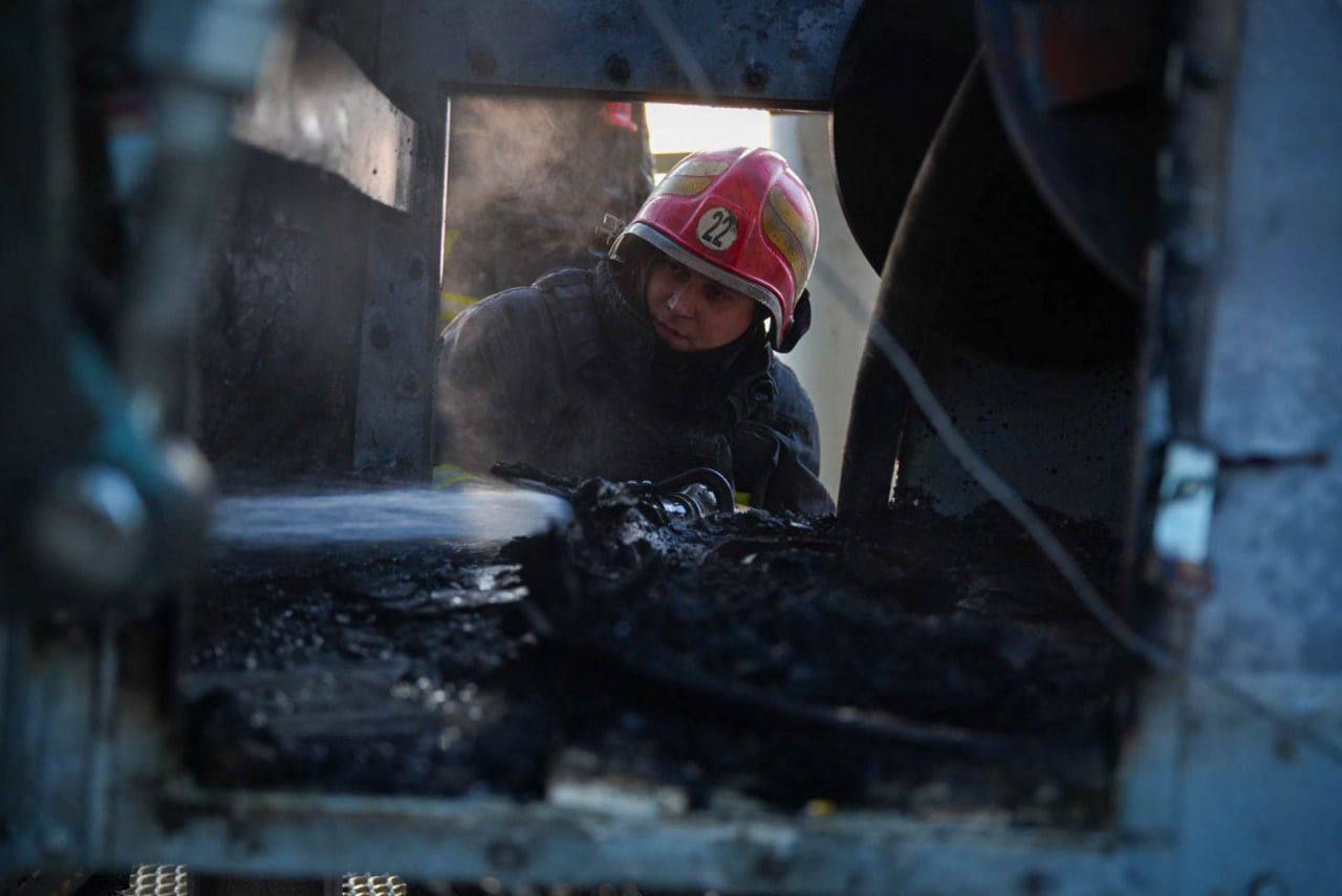 Наслідки атаки на порт на Одещині 20 березня. Фото: Одеська ОВА