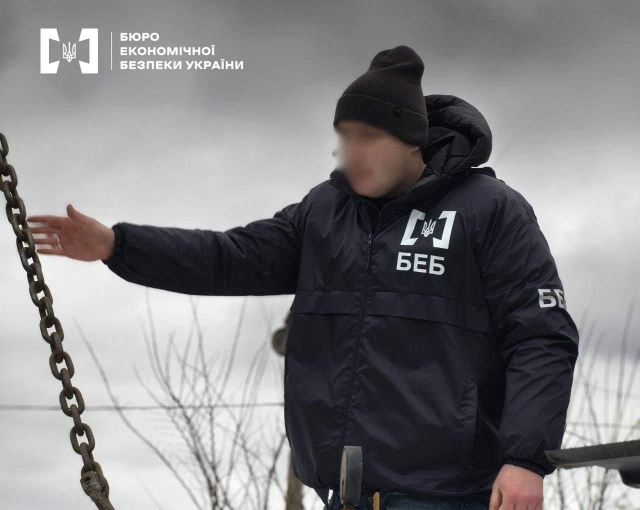 Детективи БЕБ припинили роботу двох нелегальних АЗС на Дніпропетровщині 3