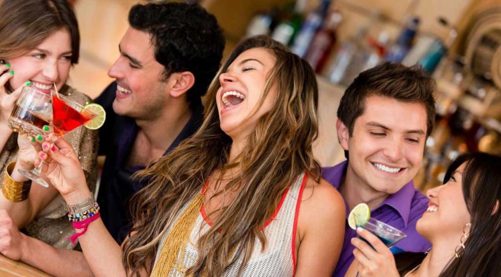 Попросіть допомогу у друзів, це не соромно