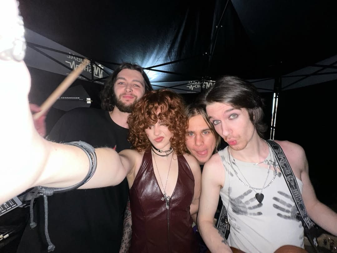 Участие в "Евровидении" девушка назвала огромным профессиональным ростом для группы и команды музыкантов. Участие в "Евровидении" девушка назвала огромным профессиональным ростом для группы и команды музыкантов.