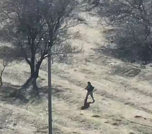 Окупант у полі України