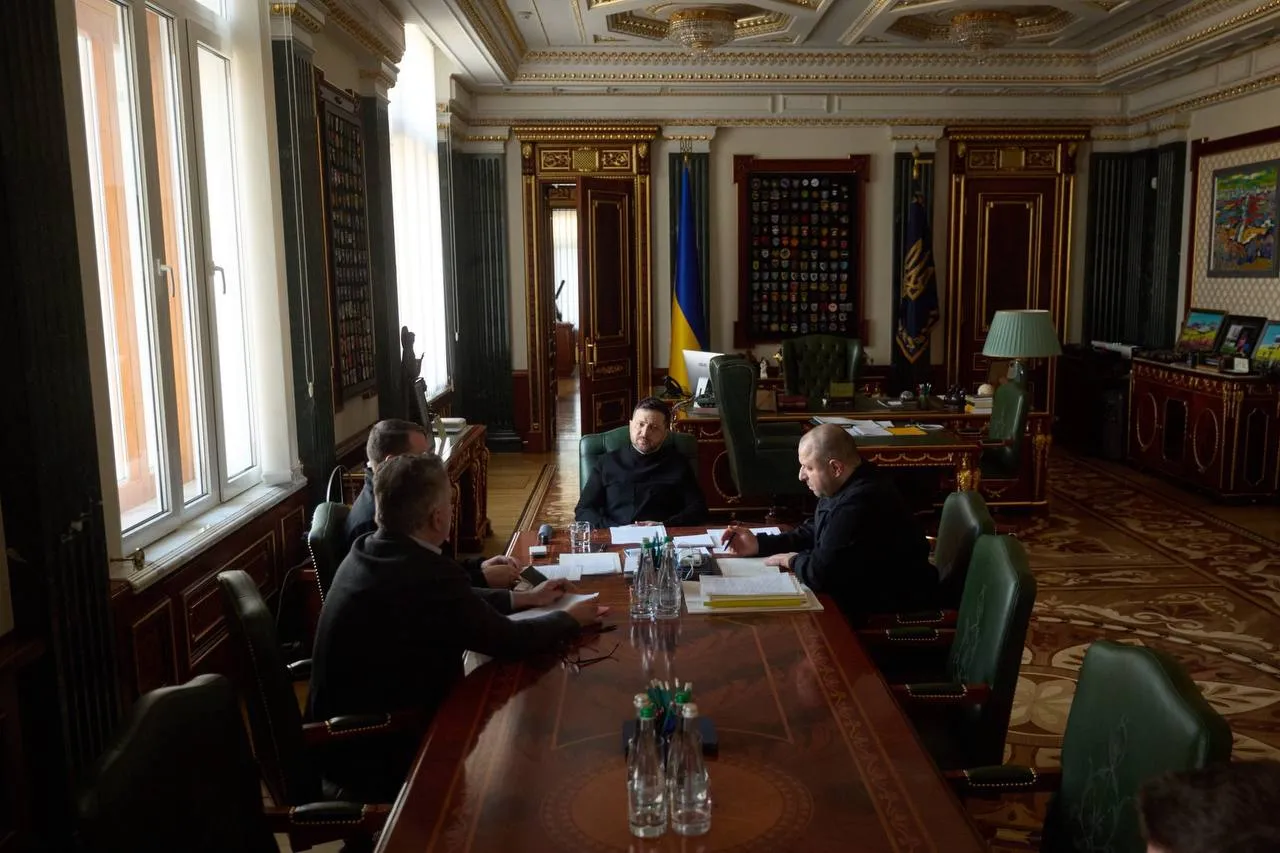 Перемовини у США