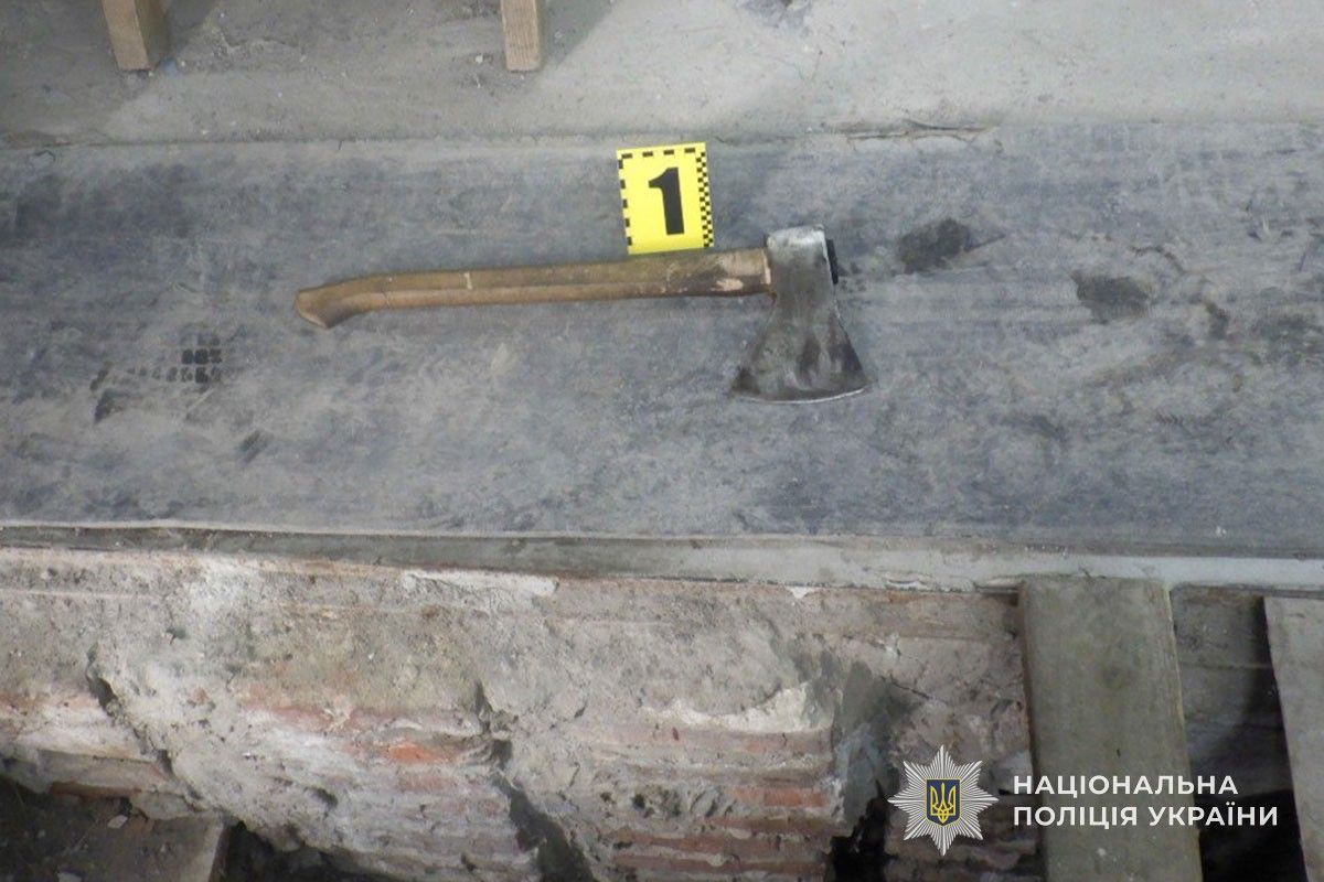 Топор, которому угрожали сотрудникам ТЦК Топор, которому угрожали сотрудникам ТЦК