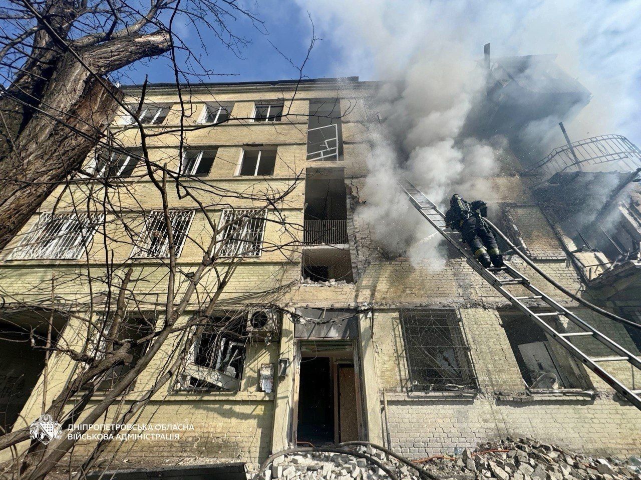 зруйнований будинок у Дніпрі