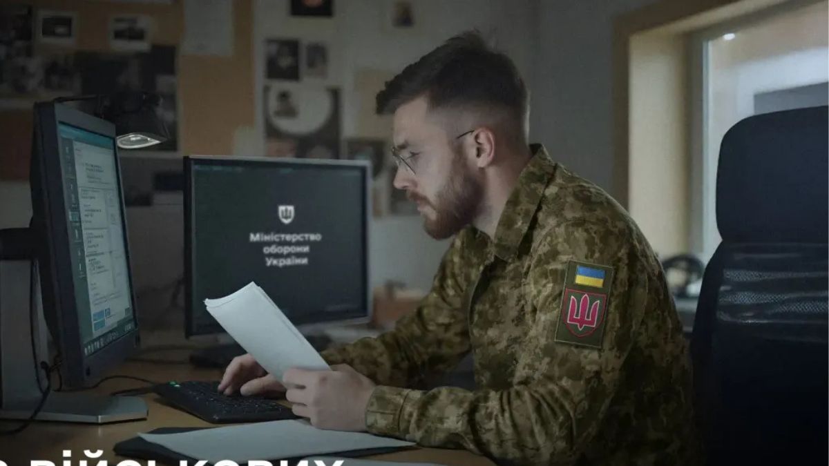 Ці військові мають подати декларацію до 1 квітня, нагадує Міноборони