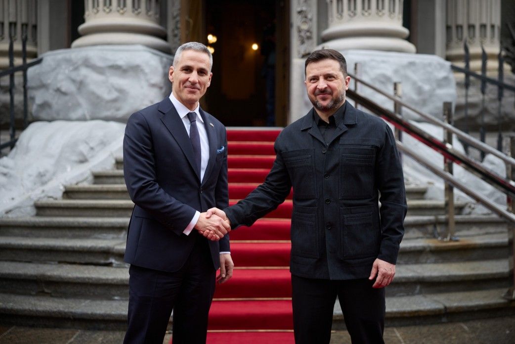 Зеленский, Гюров