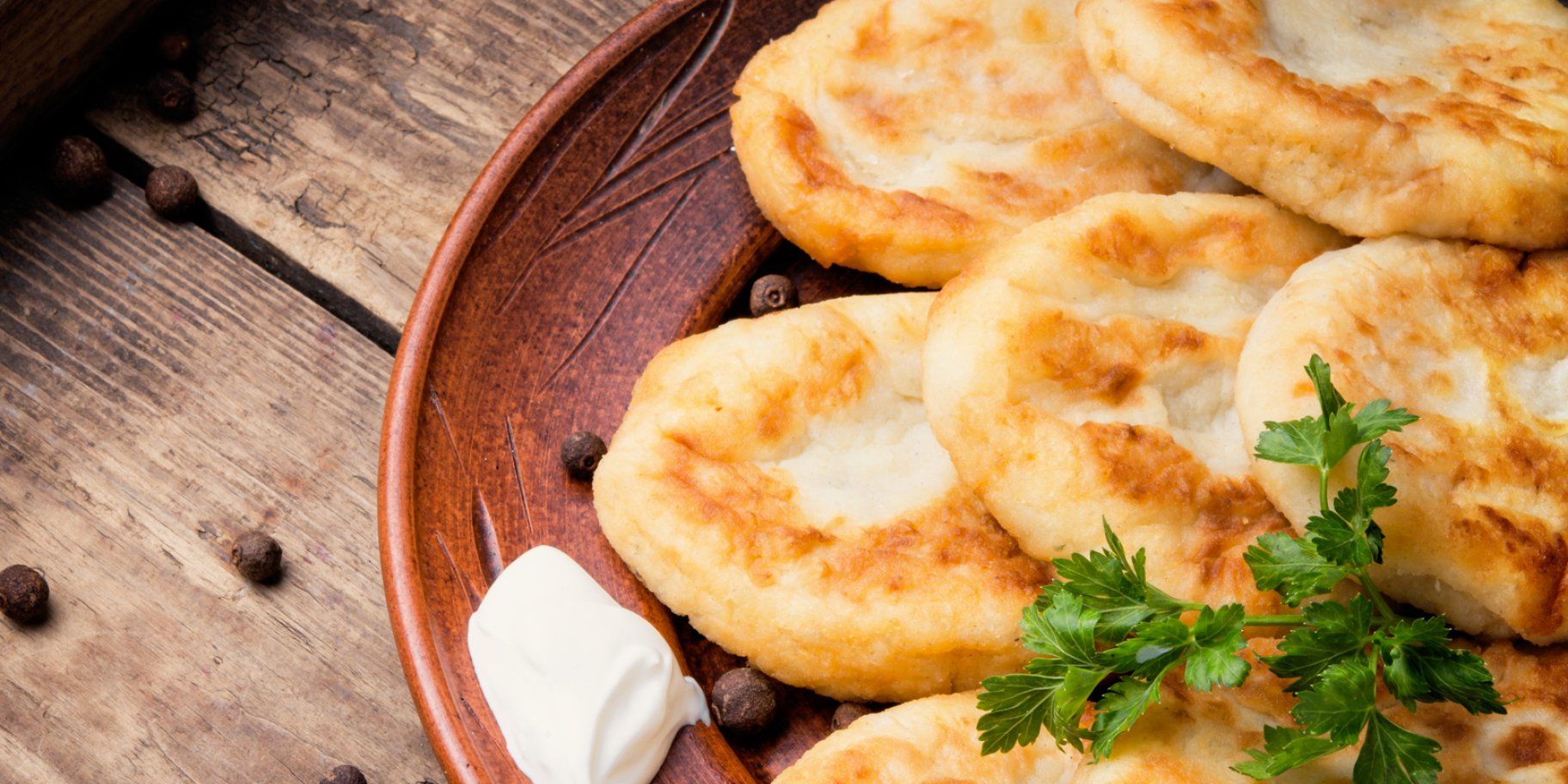 Такі пиріжки відрізняються неймовірним ароматом