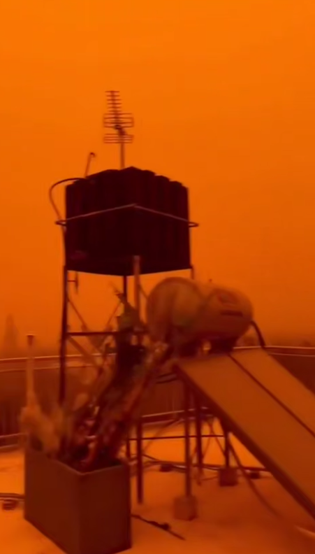 пылевая буря на Крите