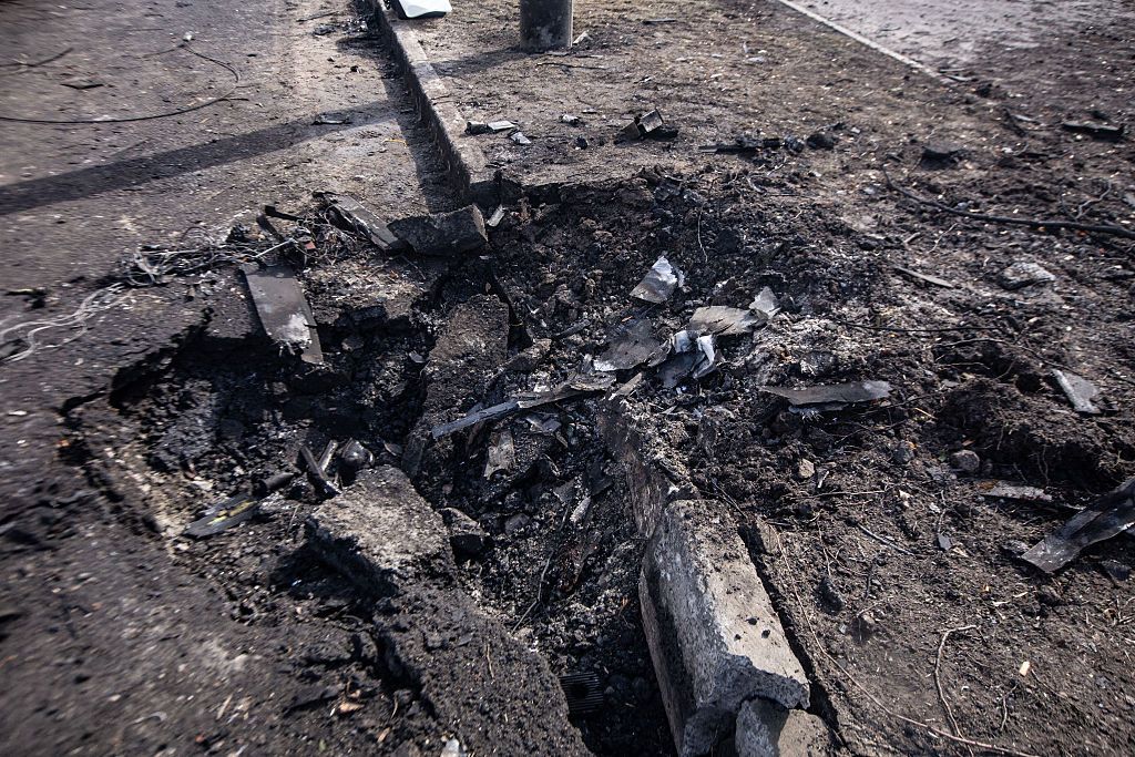 Место падения русского дрона в Сумах