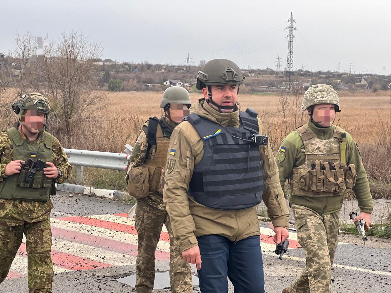 118 обмінів у “сіряку”, понад 10 тисяч зламаних, але врятованих долей: операції СБУ з повернення полонених 2