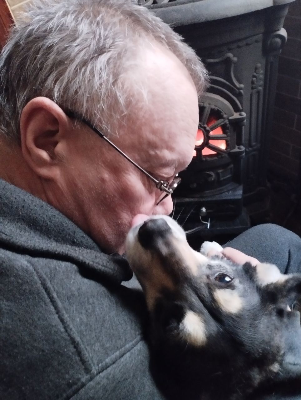 Володимир Комаров.